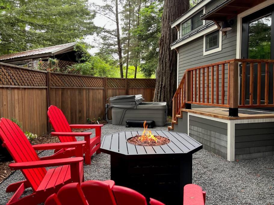 Вилла Tranquil Redwood Retreat Герневилл Экстерьер фото